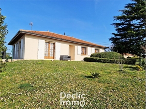 pavillon à la vente -   16600  TOUVRE, surface 161 m2 vente pavillon - UBI461566277